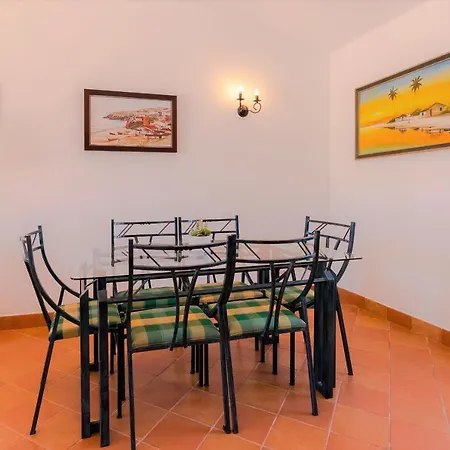Casa Das Pedrinhas By Alzira * Algoz
